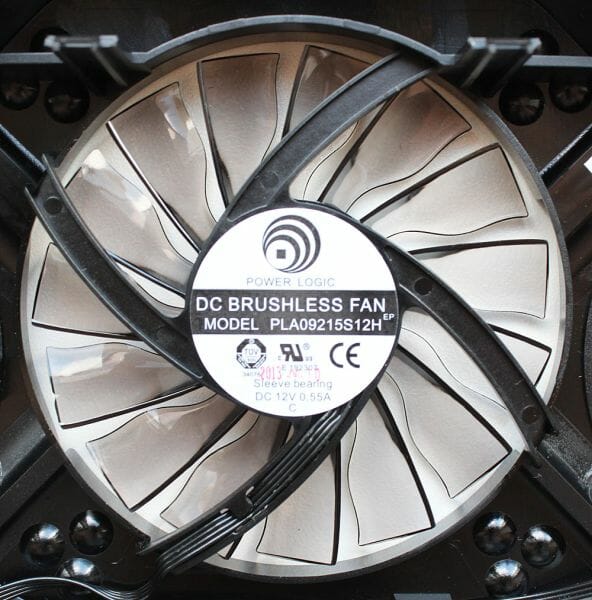 52 fans cooling the heatsink