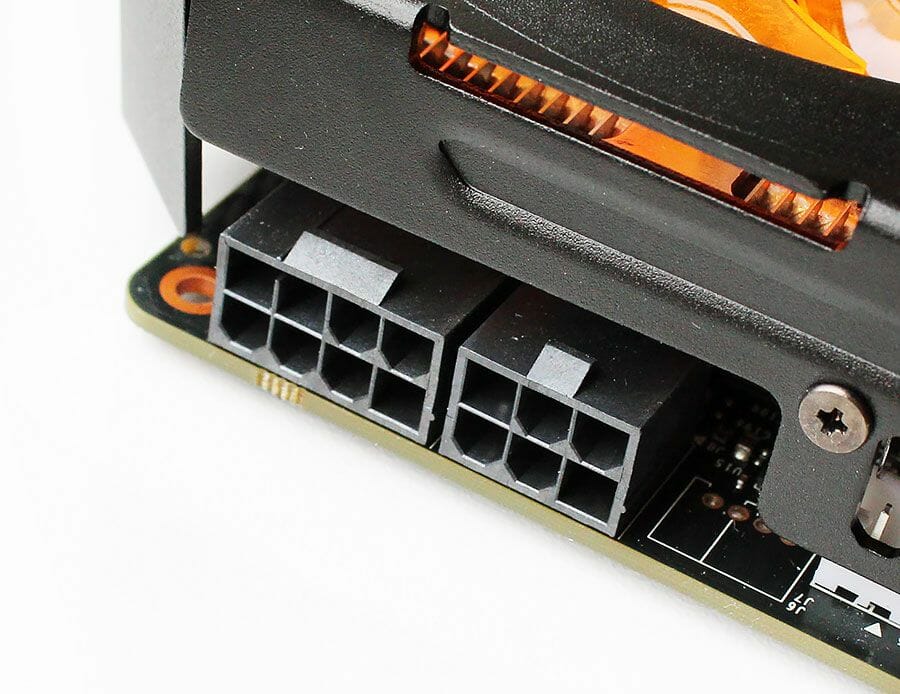 8 ZOTAC GeForce GTX 780 Ti sli connectors