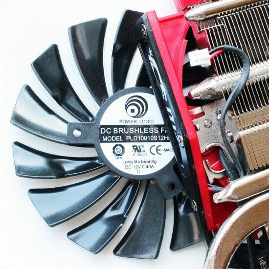 28 GeForce GTX 970 fans