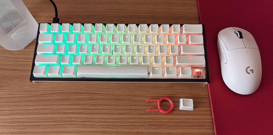 keyboard with pudding keycaps