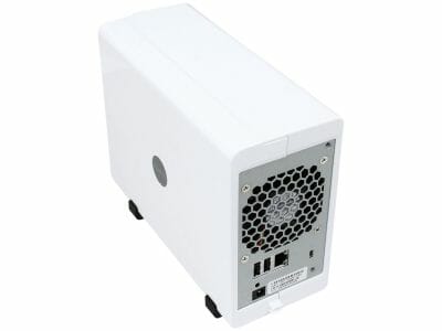 4 synology ds211 back panel