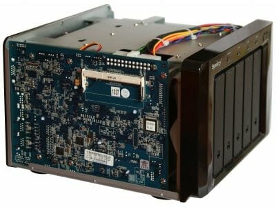 7 synology ds1010+ hardware config