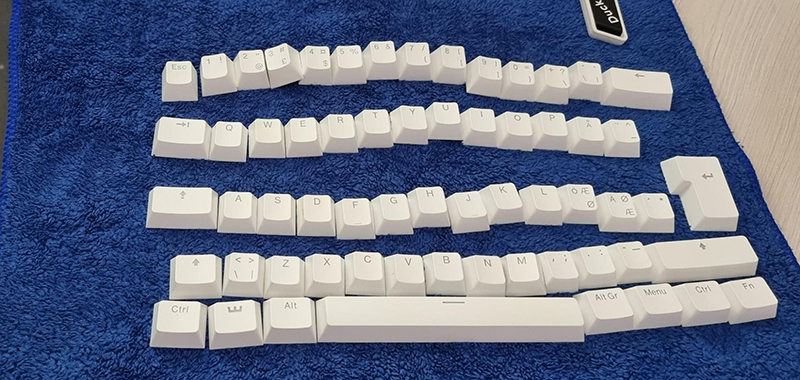 wooting 60he keycaps out